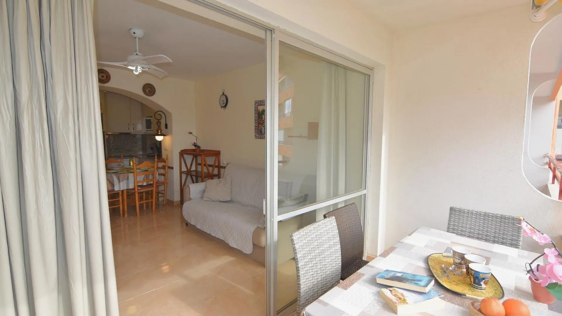 Rnet - 600 Tramuntana 02-21 Apartment Roses Spain